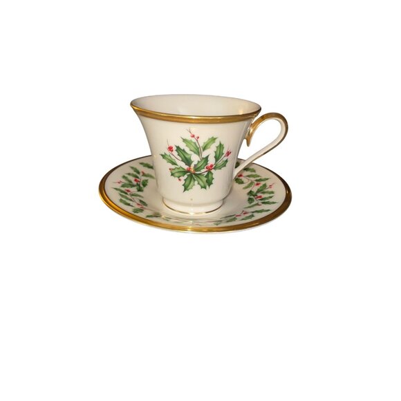 Lenox Holiday China Tea Cup & Saucer Set Holly & Berry Design Gold Trim - Picture 1 of 7